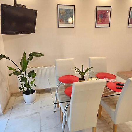 Apartament Cyrkoniowa Lublin Exteriör bild